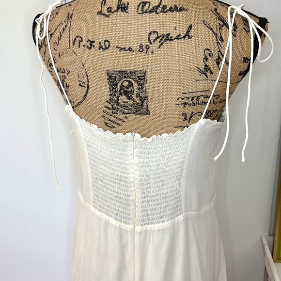 Reformation Ronan Dress in White Sz 12 - Picture 8 of 13